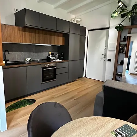 Apartment Como's Hill - Foresta *